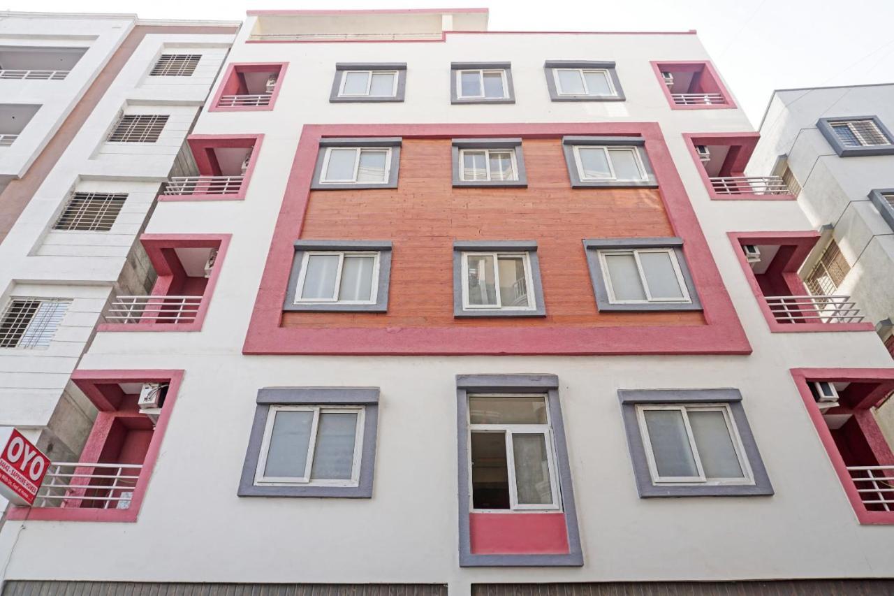 Hotel O Sapphire Homes Stay Hinjawadi Buitenkant foto