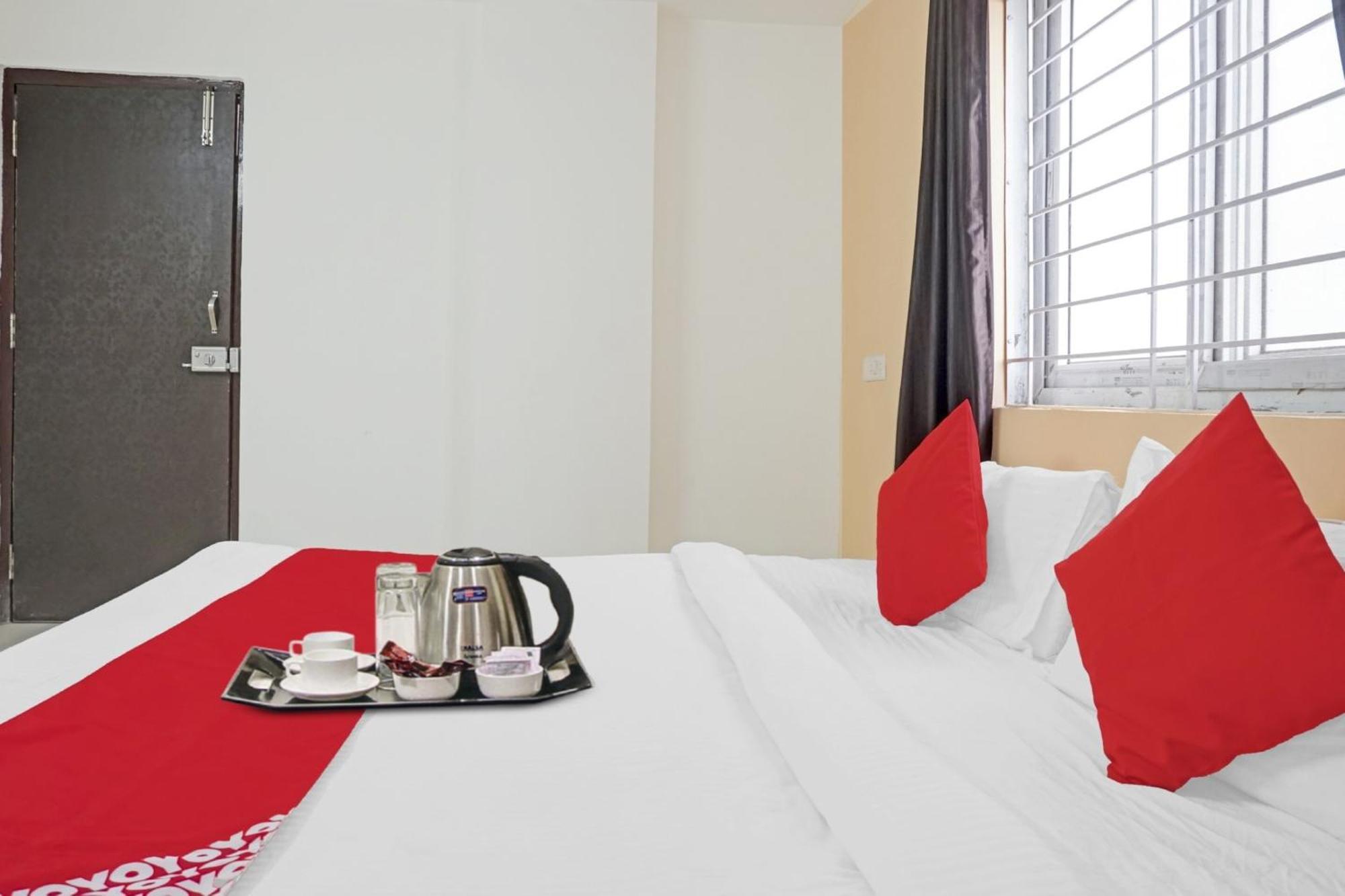 Hotel O Sapphire Homes Stay Hinjawadi Buitenkant foto